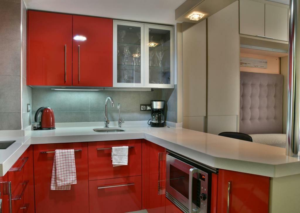 Seafront Luxury Studio In Las Palmeras Hotel ฟูเอนฮิโรลา ภายนอก รูปภาพ